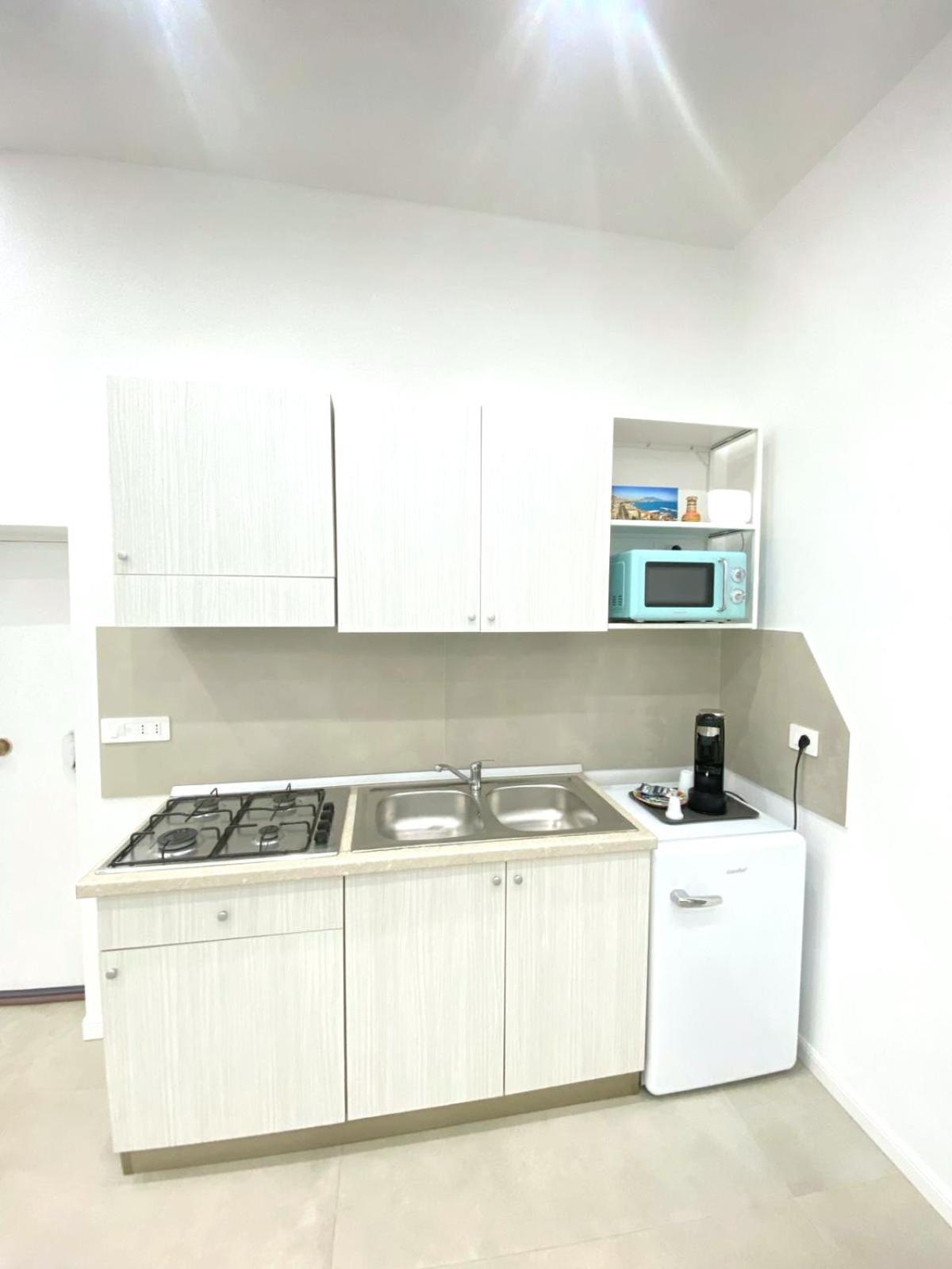 Appartamento A Casa Mia Napoli Esterno foto